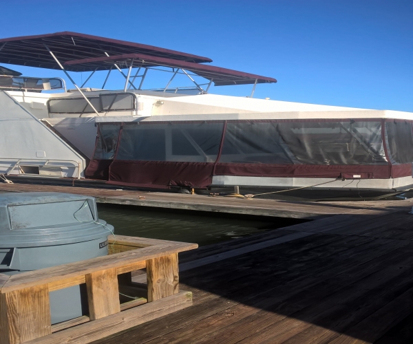 Used Stardust Houseboats For Sale by owner | 1995 60 foot Stardust Stardust